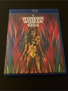 DC Comics Wonder Woman 1984 - Gold, Red, Blue